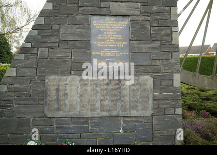Mémorial à 266 mineurs tués à la mine Gresford explosion. 22 Septembre, 1934. Banque D'Images