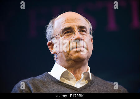 Brian Leveson Président de la Division du Banc de la Reine s'exprimant sur le rôle du juge' au Hay Festival 2014 ©Jeff Morgan Banque D'Images