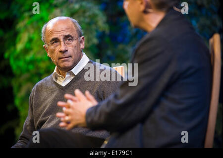 Brian Leveson Président de la Division du Banc de la Reine s'exprimant sur le rôle du juge' au Hay Festival 2014 ©Jeff Morgan Banque D'Images