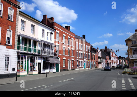 Les bâtiments géorgiens dans High Street, Pershore, Worcestershire. Banque D'Images