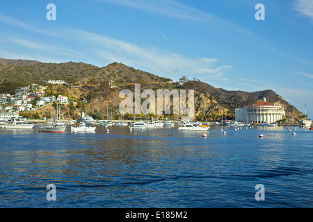 Le Casino Classique dans Avalon Bay. Catalina Island, en Californie. Banque D'Images