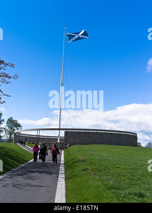 dh monument du champ de bataille BANNOCKBURN BATAILLE STIRLINGSHIRE UK Tourist drapeau écossais de l'écosse touristes centre d'accueil bataille site Banque D'Images