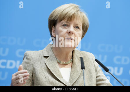 Berlin, Allemagne. 26 mai, 2014. Conférence de presse conjointe après les élections au Parlement européen avec le président de la CDU et la Chancelière allemande, Angela Merkel, et le premier candidat de la CDU à l'élection du Parlement européen, David McAllister réalisée au siège de la CDU sur Mai 26th, 2014 à Berlin, Allemagne./Photo : Angela Merkel, chancelier allemand Crédit : Reynaldo Paganelli/NurPhoto ZUMAPRESS.com/Alamy/Live News Banque D'Images