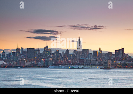 New York City skyline, New York, United States Banque D'Images