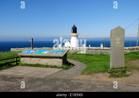 Dunnet Head Lighthouse ,Ecosse.Lieu plus au nord sur la terre ferme ,UK. Banque D'Images