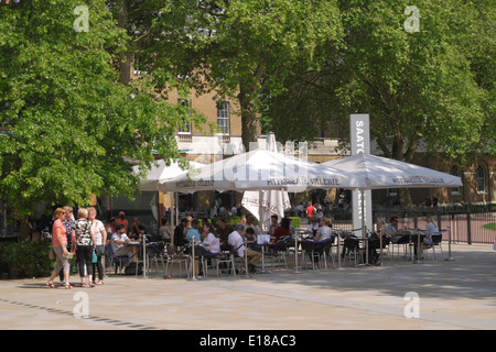 Patisserie Valerie cafe Duke of York Square Chelsea Londres Banque D'Images