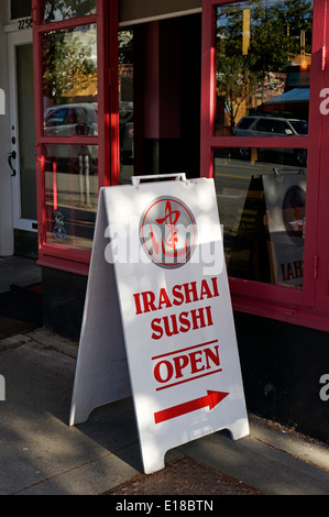 Irashai restaurant japonais Sushi à Kerrisdale, Vancouver, BC, Canada Banque D'Images