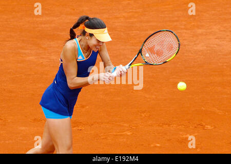 Paris, France. 27 mai, 2014. Roland Garros, Paris.Le tournoi du Grand Chelem de tennis de l'ITF. Anan Ivanovic (SER) : Action de Crédit Plus Sport/Alamy Live News Banque D'Images