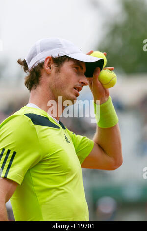 Paris, France. 27 mai 2014. Tennis, Open de France, Roland Garros, Andy Murray (GBR) dans son match contre Andrey Golubev (KAZ) Photo:Tennisimages/Henk Koster/Alamy Live News Banque D'Images