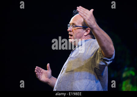 Hay-on-Wye au Pays de Galles UK Mardi 27 Mai 2014 William Dalrymple parlant de 'Princes & peintres à Delhi moghole, 1707-1857' le jour 6 de Hay Festival 2014 Hay-on-Wye Powys Pays de Galles UK Crédit : Jeff Morgan/Alamy Live News Banque D'Images