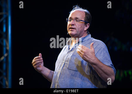 Hay-on-Wye au Pays de Galles UK Mardi 27 Mai 2014 William Dalrymple parlant de 'Princes & peintres à Delhi moghole, 1707-1857' le jour 6 de Hay Festival 2014 Hay-on-Wye Powys Pays de Galles UK Crédit : Jeff Morgan/Alamy Live News Banque D'Images