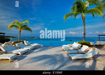 Piscine à Quatre Saisons. Punta Mita, au Mexique. Banque D'Images