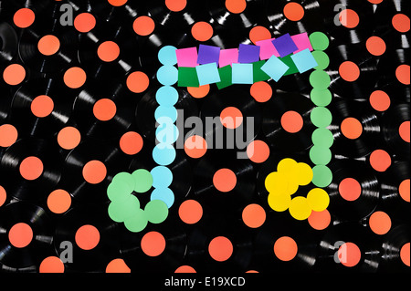 - Musique vinyles collection, symboles.collection de vinyles vintage et un symbole coloré fait d'étiquettes modifiables. Banque D'Images