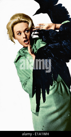 Les oiseaux - Tippi Hedren et un crochet - Réalisation : Alfred Hitchcock Banque D'Images