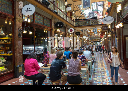 Sydney Australie,George Street,The Strand Arcade,shopping shopper shoppers shopping marchés marché achats vente, magasins de vente au détail Banque D'Images