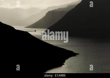 Au cours de l'humeur légère Sundini tout droit, Streymoy, îles Féroé, Danemark Banque D'Images