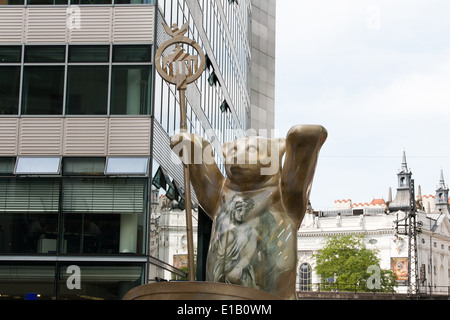 Neues Kranzler Eck - "Buddy Bear Quadriga" par Marina et Andreas Bitter Banque D'Images