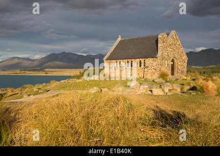 Église du Bon Pasteur à côté de Lake Tekapo Banque D'Images