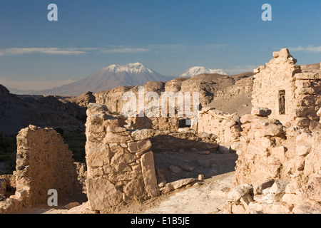 Des immeubles en ruines, Pukara de Lasana (12ème siècle), près de Chiu Chiu (zone Calama, Chili) Banque D'Images