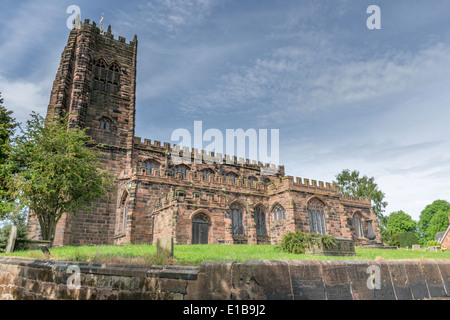 Vue sur le village au meilleur Budworth, Cheshire. Banque D'Images