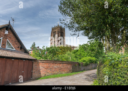 Vue sur le village au meilleur Budworth, Cheshire. Banque D'Images