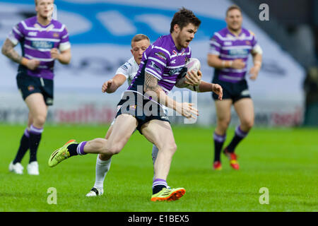 Huddersfield, UK. 29 mai, 2014. John Bateman en action lors de la Super League match entre Huddersfield Giants et Wigan Warriors au John Smiths Stadium. Credit : Action Plus Sport/Alamy Live News Banque D'Images