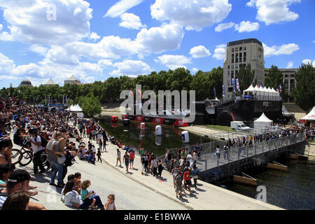 Montpellier, Languedoc Roussillon, France, 29 mai 2014. Festival International des Sports extrêmes ayant lieu sur les rives du fleuve Lez. Credit : Digitalman/Alamy Live News Banque D'Images