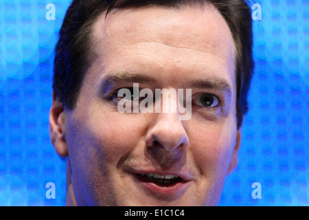 George Osborne, chancelier de l'Échiquier s'exprimant lors de la Convention annuelle de l'IOD à Londres le 11 mai 2011. Banque D'Images