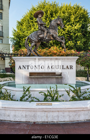 Statue célèbre Don Antonio Aguilar dans le centre-ville de Los Angeles. Banque D'Images