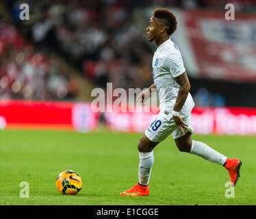 Wembley, Royaume-Uni. 30 mai, 2014. L'Angleterre Raheem STERLING en action pendant la match amical entre l'Angleterre et le Pérou au stade de Wembley. Credit : Action Plus Sport/Alamy Live News Banque D'Images