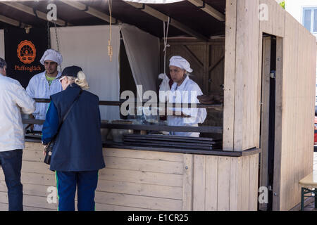 Flensburg, Allemagne. 30 mai 2014. Impressions de la première journée de la Régate 2014 Rhum Flensburg, prises à Flensburg, Schleswig-Holstein, Allemagne du Nord Crédit : Björn Deutschmann/Alamy Live News Banque D'Images