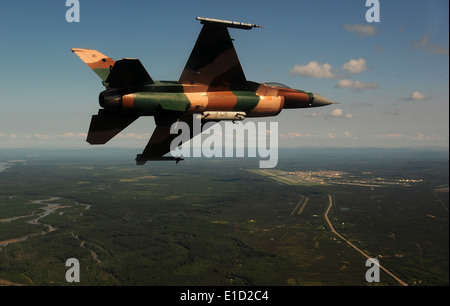 Un U.S. Air Force F-16C à partir de la 18e escadron agresseur, Eielson Air Force Base, AK, participe à l'exercice Red Flag Banque D'Images