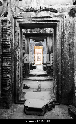 Couloir sans fin dans le Preah Khan Temple, Angkor, Cambodge Banque D'Images