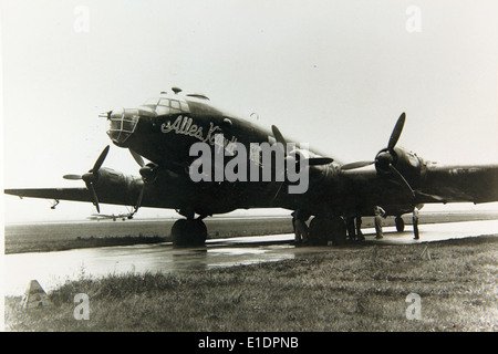 Le Junkers Ju 290 était un avion de transport allemand utilisé pendant la seconde Guerre mondiale connu pour sa longue portée, le Ju 290 a joué un rôle important dans le transport de troupes et de marchandises à travers le théâtre européen. Banque D'Images