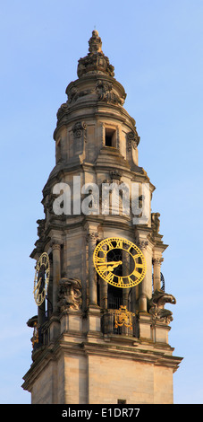 Royaume-uni, Pays de Galles, Cardiff, l'Hôtel de Ville, Tour de l'horloge, Banque D'Images