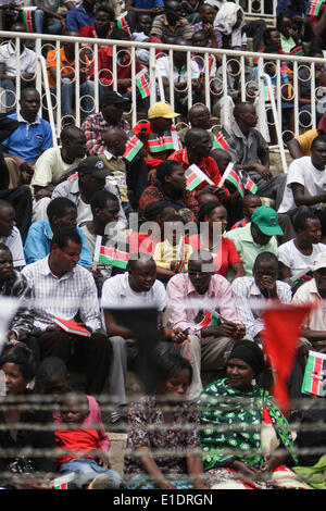 Nairobi, Kenya. 01 Juin, 2014. Les Kenyans assiste à la fête de l'indépendance du pays 51 cerebrations au stade national de Nyayo de Nairobi, capitale du Kenya le 1 juin 2014, le 1er juin est un cerebration annuel pour marquer la liberté du pays des colonials en 1963, l'cerebrations vient à un moment Le Kenya a l'insécurité économique et défis. Crédit : Tom Maruko/PACIFIC PRESS/Alamy Live News Banque D'Images