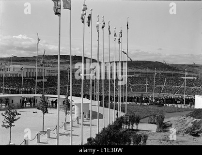 Estádio Nacional à Lisbonne, construit en 1944, est un stade de football historique connu pour accueillir des événements sportifs nationaux importants, y compris des matchs de football majeurs. Il occupe une place centrale dans le patrimoine sportif du Portugal. Banque D'Images
