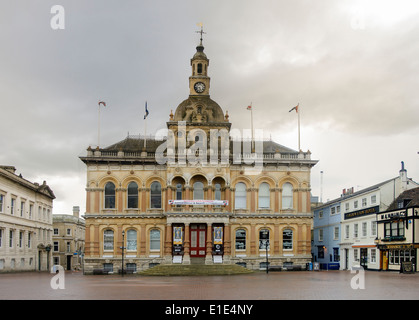 Ipswich Town Hall et square Banque D'Images