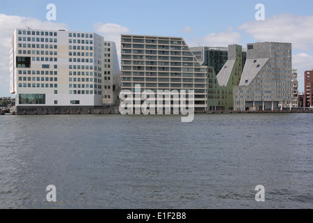 Amsterdam, riverside développement d'anciens docks Banque D'Images