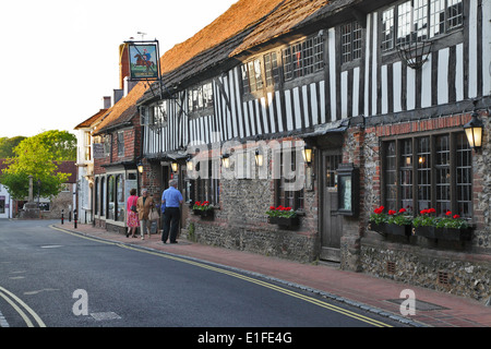 La Cité Médiévale George Inn, dans le village historique de Alfriston East Sussex UK Banque D'Images