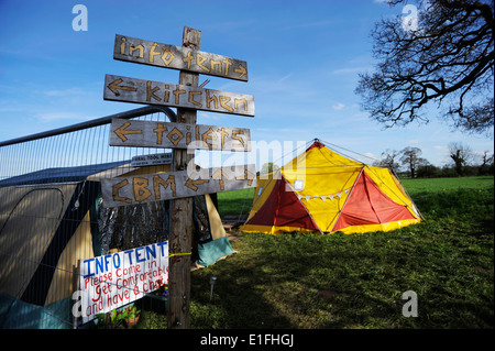 La protection communautaire d'Upton Camp, un camp de protestation anti-fracturation près de Chester. Banque D'Images