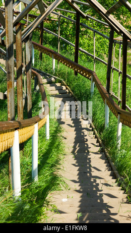 Escalier en bois menant jusqu'à la colline Banque D'Images