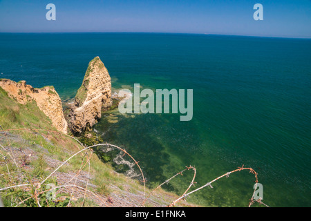 Point du Hoc, Normandie, France, le site d'une attaque audacieuse par US Army Rangers le jour J, le 6 juin 1944. Banque D'Images