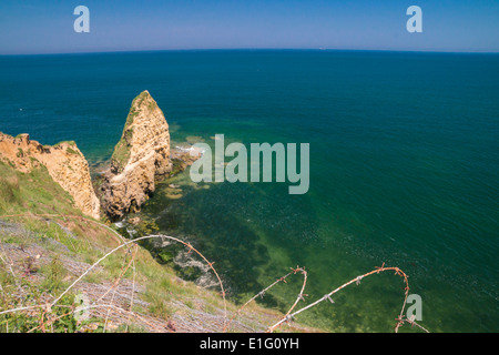 Point du Hoc, Normandie, France, le site d'une attaque audacieuse par US Army Rangers le jour J, le 6 juin 1944. Banque D'Images