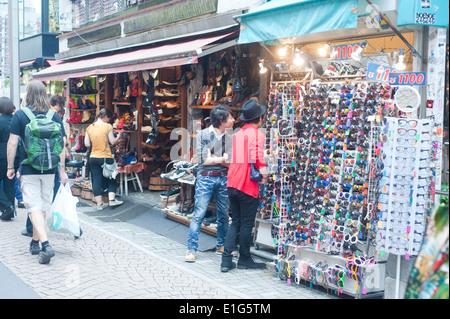 Tokyo Japon - Mai 2014 - quartier Harajuku Takeshita Dori Banque D'Images
