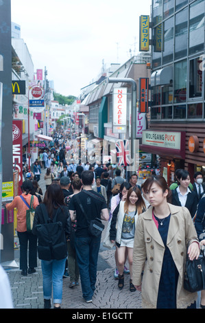 Tokyo Japon - Mai 2014 - quartier Harajuku Takeshita Dori Banque D'Images