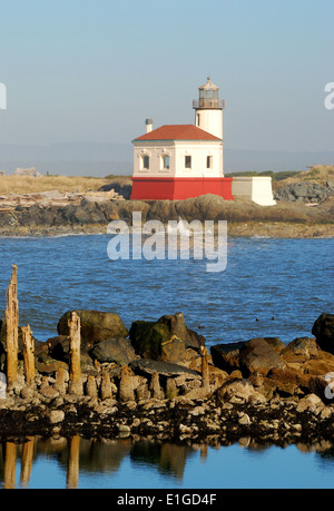 Phare de coquille River, également appelé Bandon Lumière, dans Bullards Beach State Park. Construit en 1896, Banque D'Images