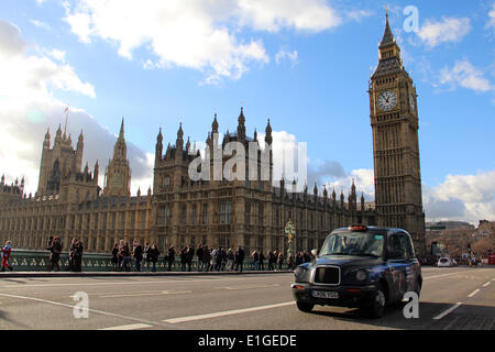 Londres : Palais de Westminster avec Big Ben (Elizabeth Tower) , 2014/01/11 Banque D'Images