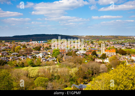 Surplombant le village de Carisbrooke sur l'île de Wight Angleterre Angleterre Europe Banque D'Images