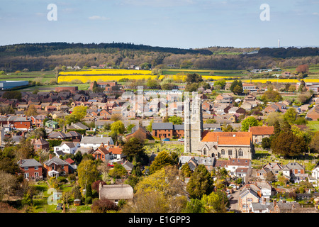 Surplombant le village de Carisbrooke sur l'île de Wight Angleterre Angleterre Europe Banque D'Images